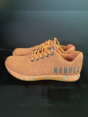NOBULL burnt orange training shoes 8 women’s 6.5 men’s